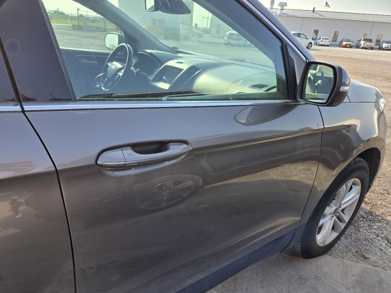 https://f005.backblazeb2.com/file/img-partshotlines-com/Inventory/EX441/Vehicle/248362_08.jpg