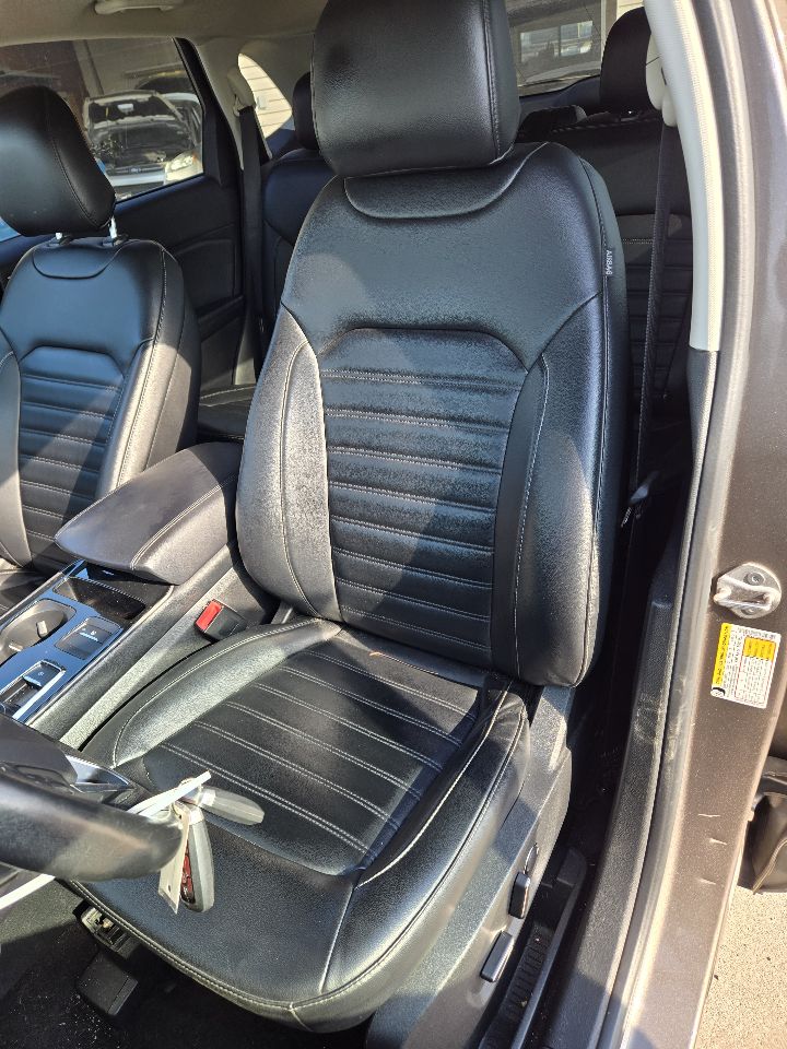 https://f005.backblazeb2.com/file/img-partshotlines-com/Inventory/EX441/Vehicle/248362_10.jpg