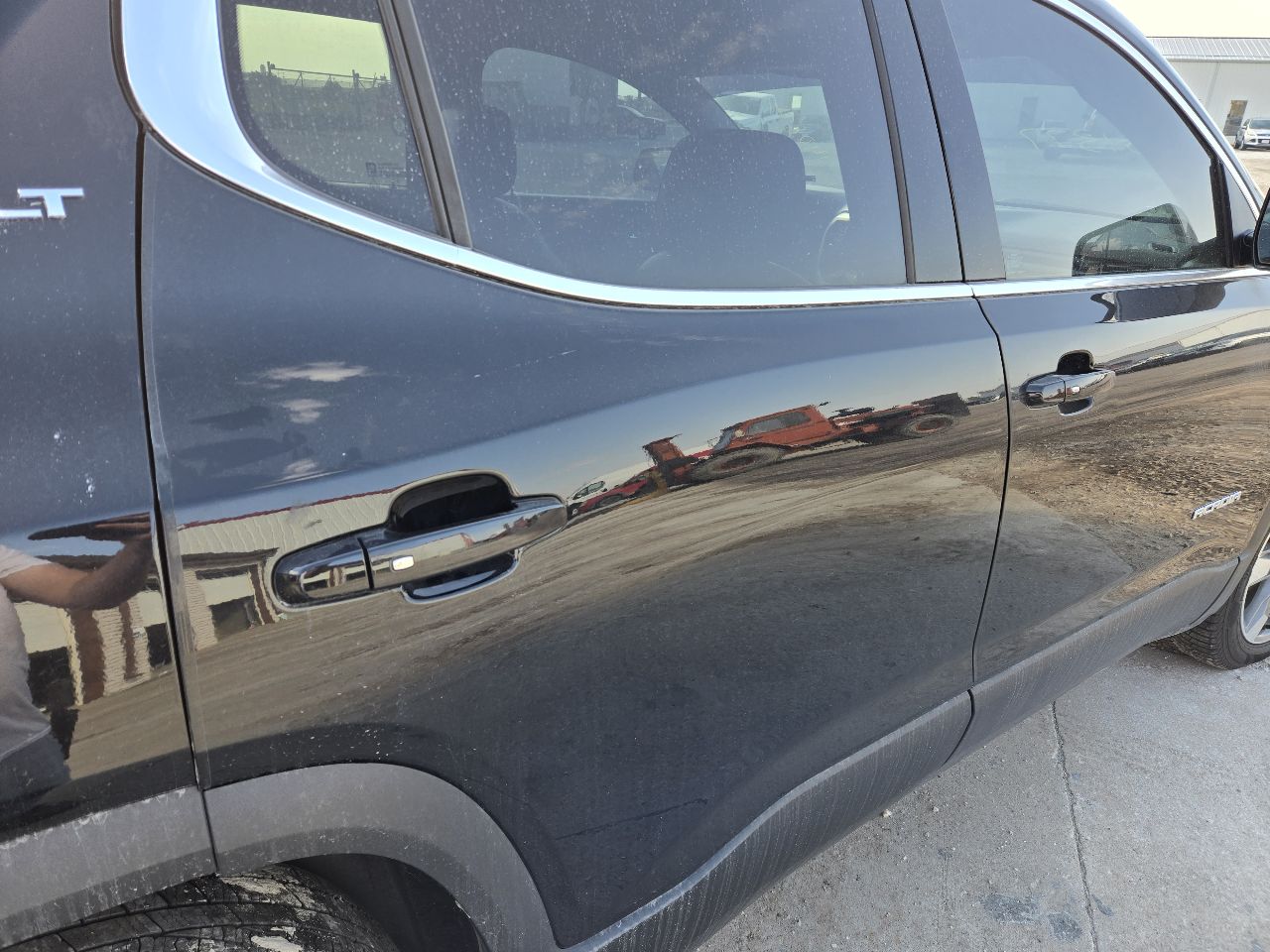 Vehicle/248364_07.jpg