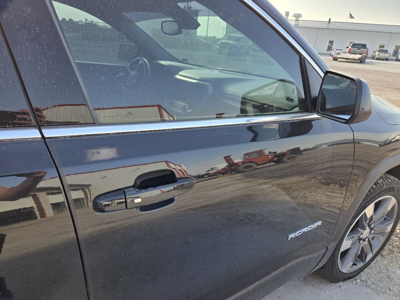 Vehicle/248364_08.jpg