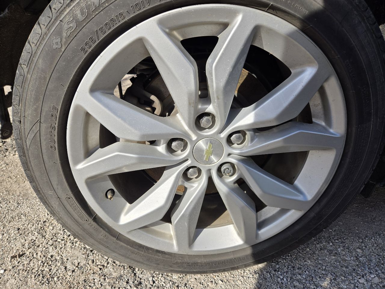 Vehicle/248384_06.jpg