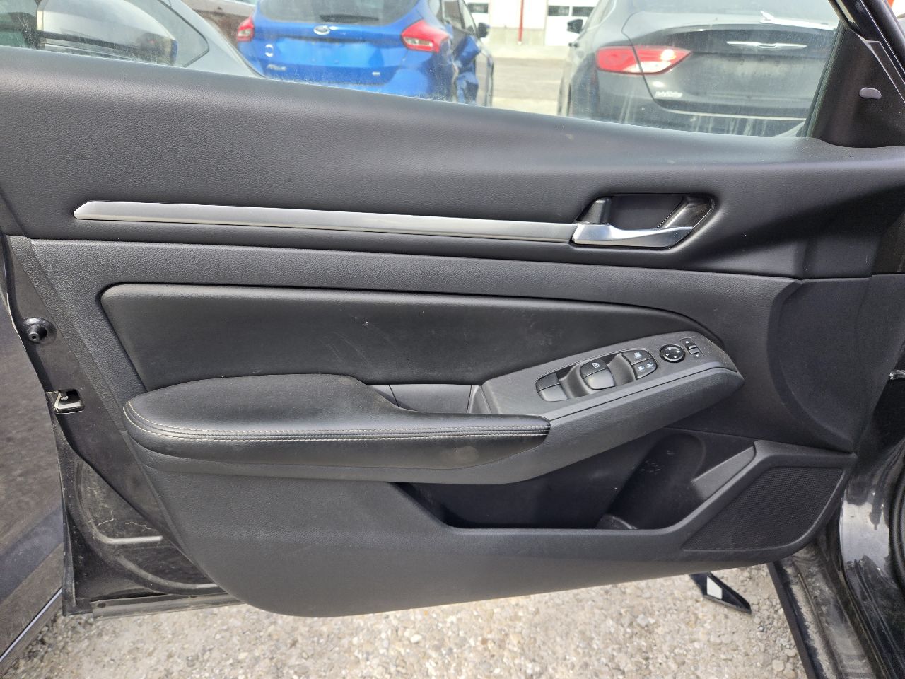 Vehicle/248448_11.jpg