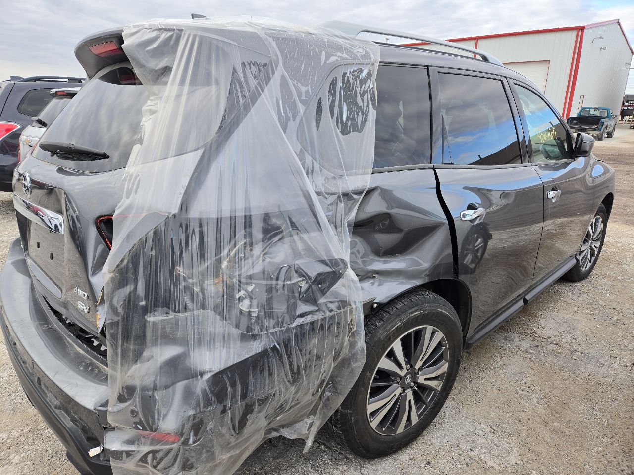 Vehicle/248462_04.jpg