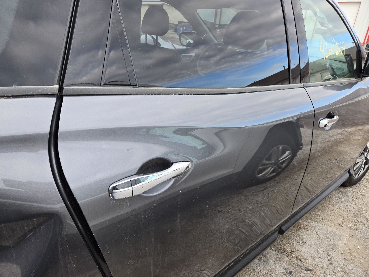 Vehicle/248462_07.jpg