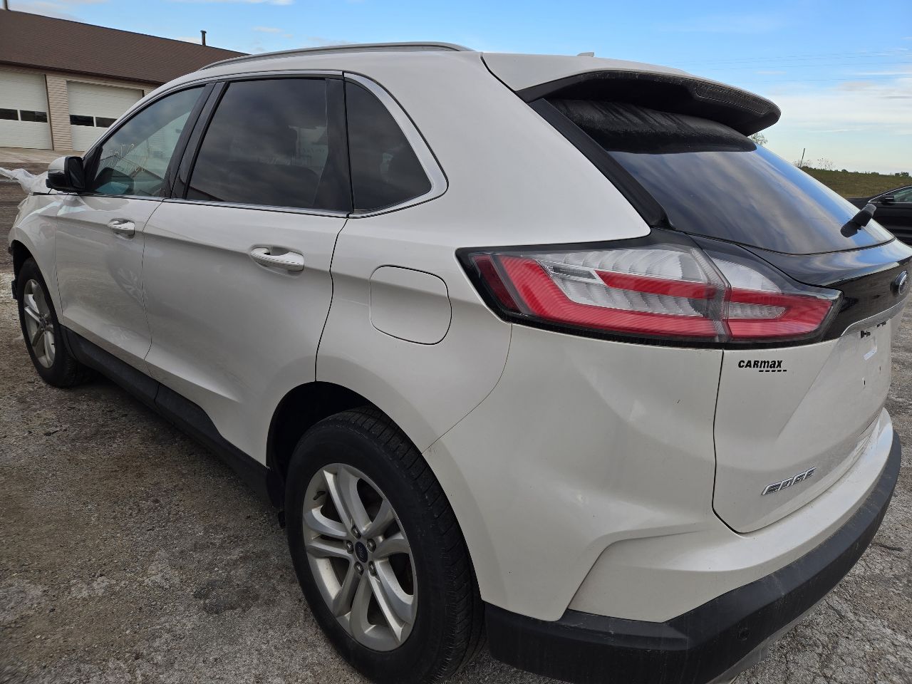 Vehicle/248466_03.jpg
