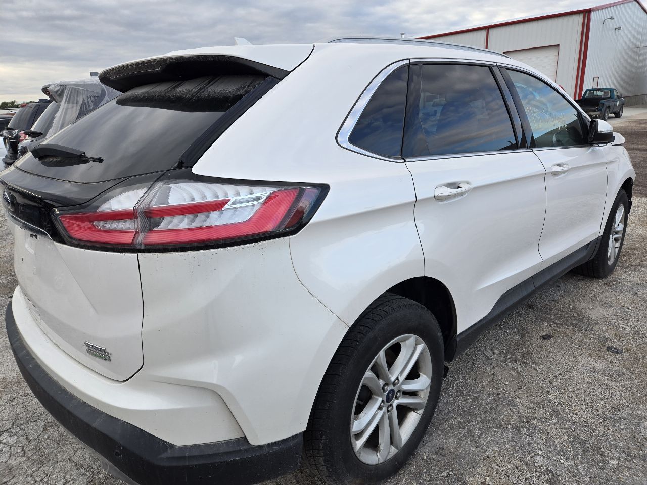 Vehicle/248466_04.jpg