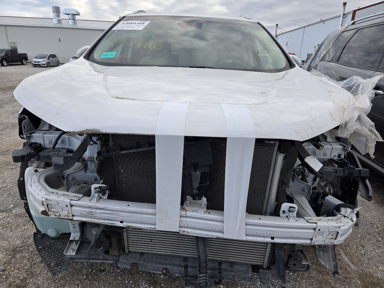 Vehicle/248466_09.jpg