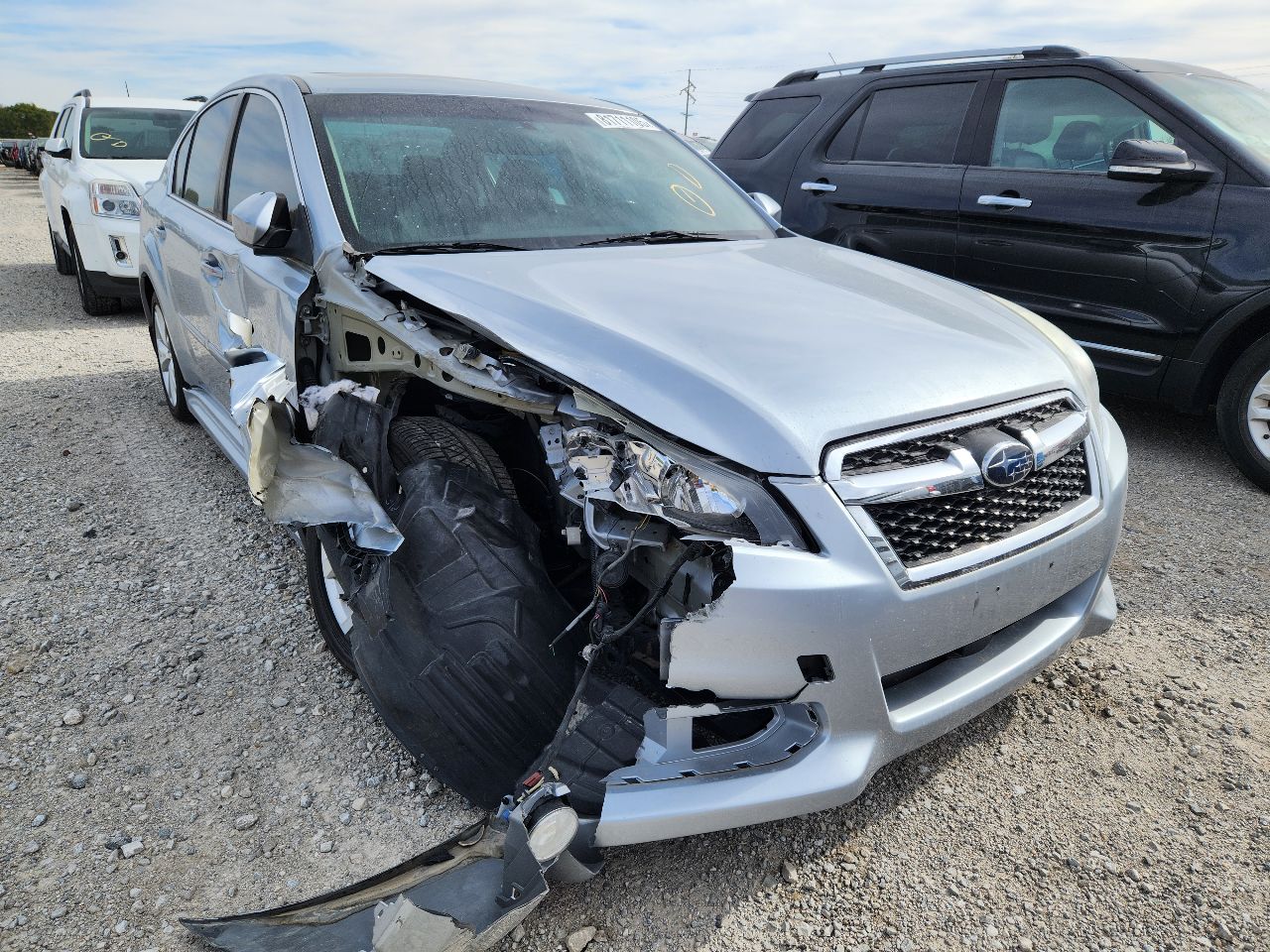 https://f005.backblazeb2.com/file/img-partshotlines-com/Inventory/EX441/Vehicle/248480_04.jpg
