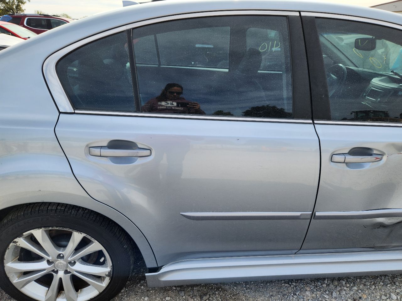 https://f005.backblazeb2.com/file/img-partshotlines-com/Inventory/EX441/Vehicle/248480_12.jpg