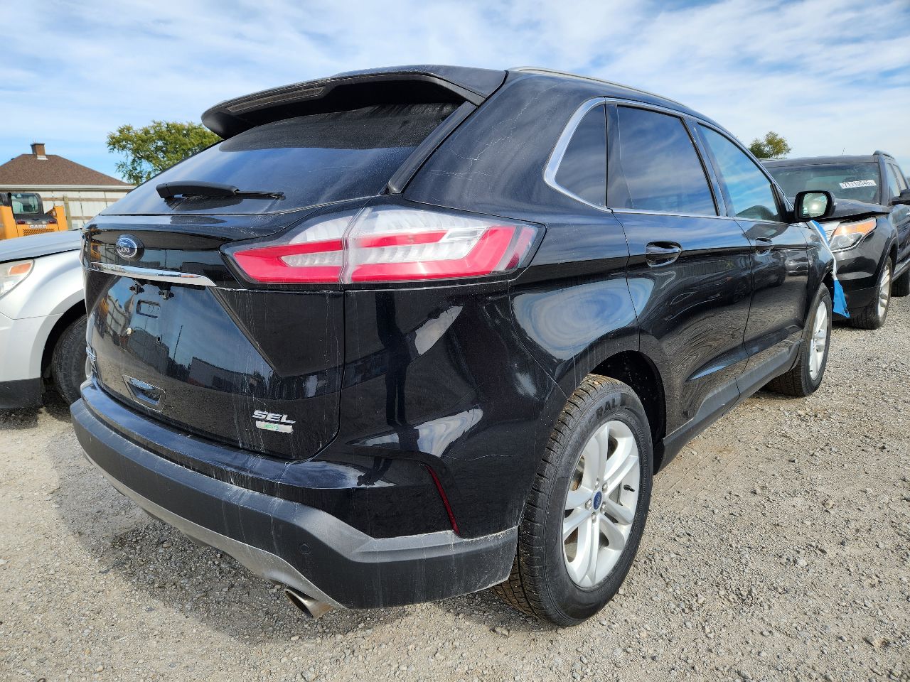 Vehicle/248482_03.jpg