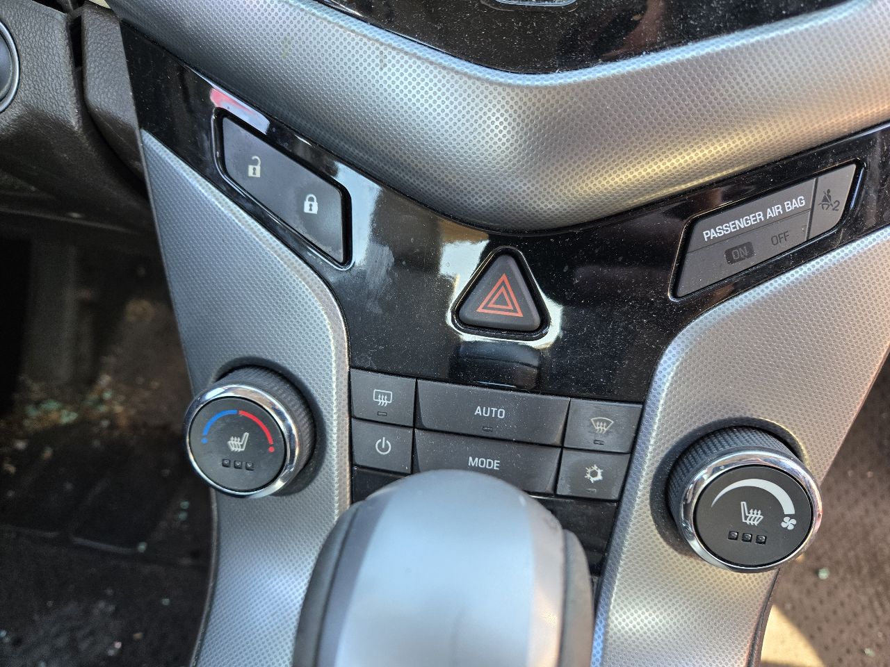 Vehicle/248501_12.jpg