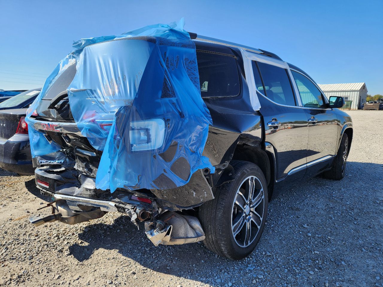 Vehicle/248511_03.jpg