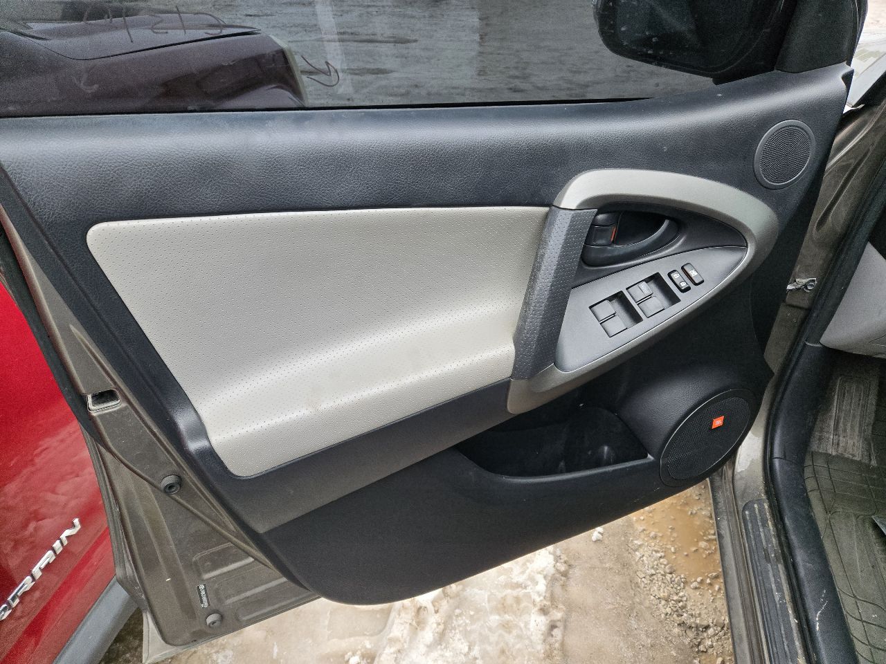 https://f005.backblazeb2.com/file/img-partshotlines-com/Inventory/EX441/Vehicle/248528_11.jpg