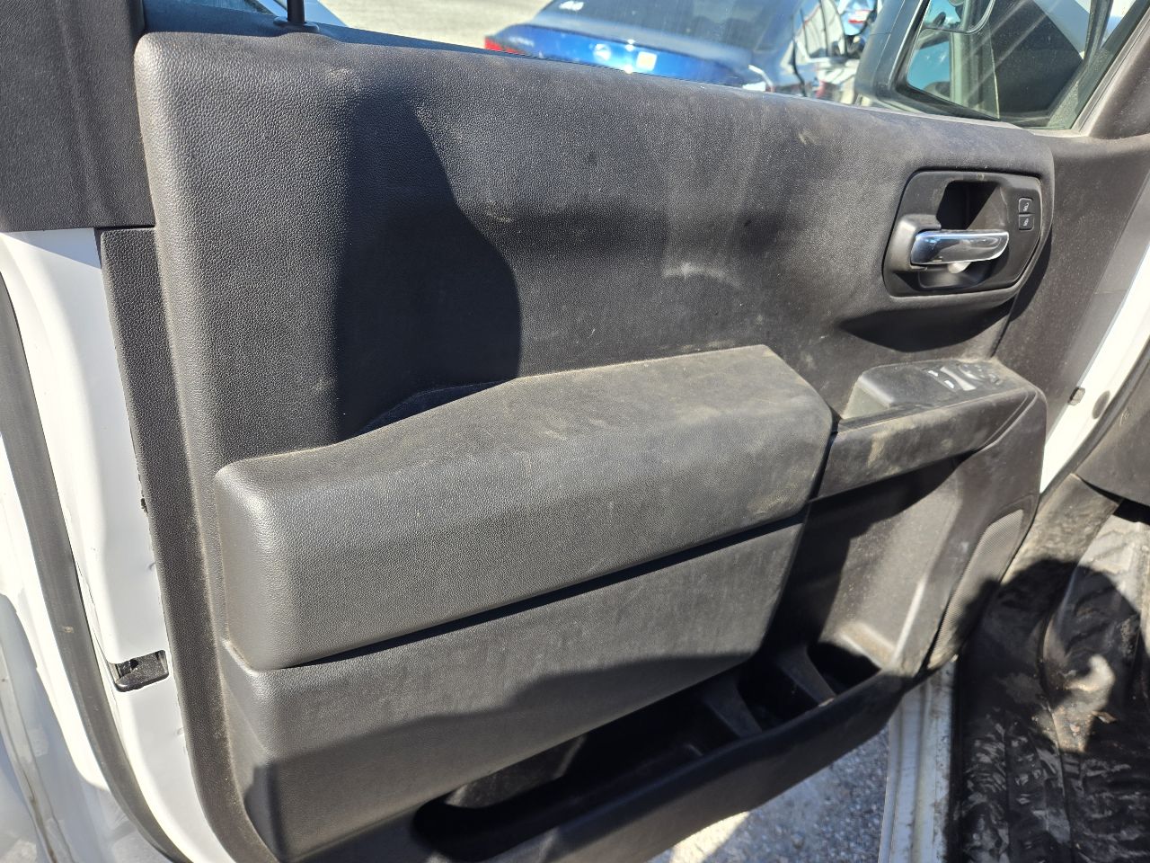 Vehicle/248534_12.jpg