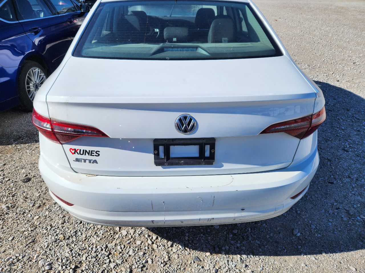 Vehicle/248574_08.jpg