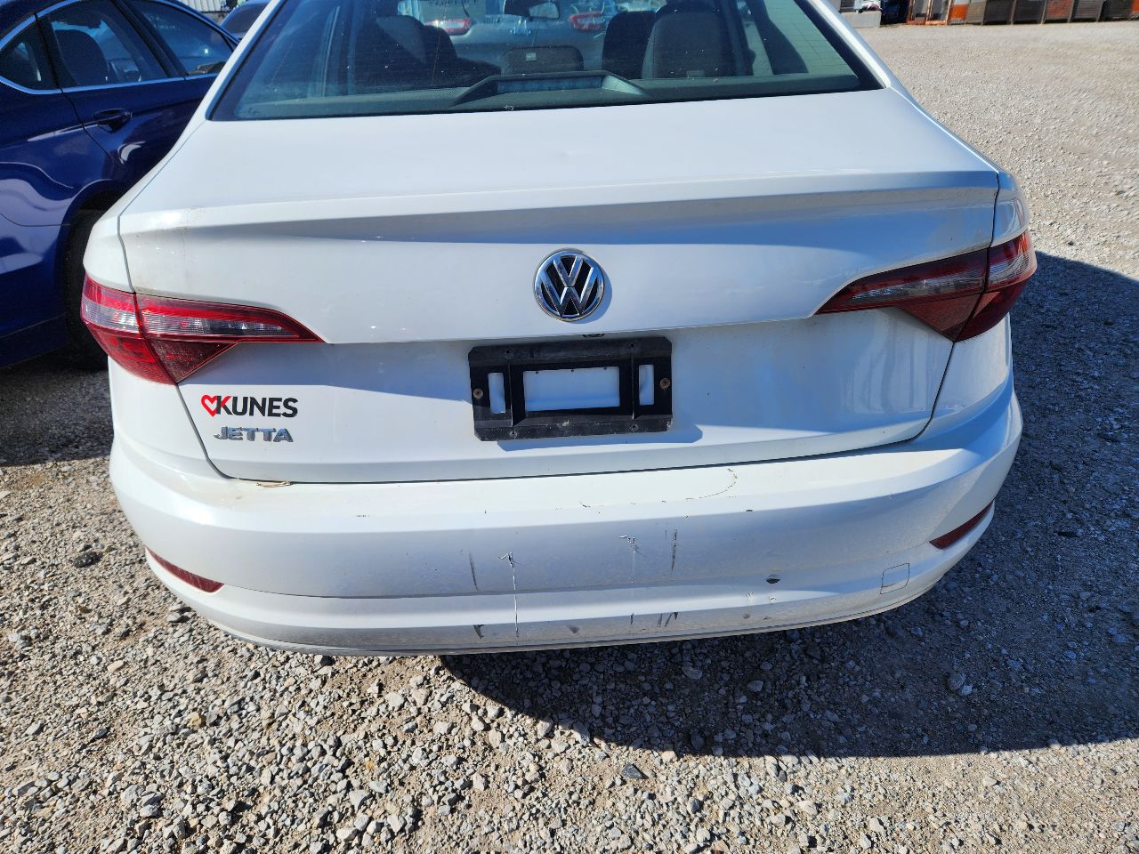 Vehicle/248574_09.jpg