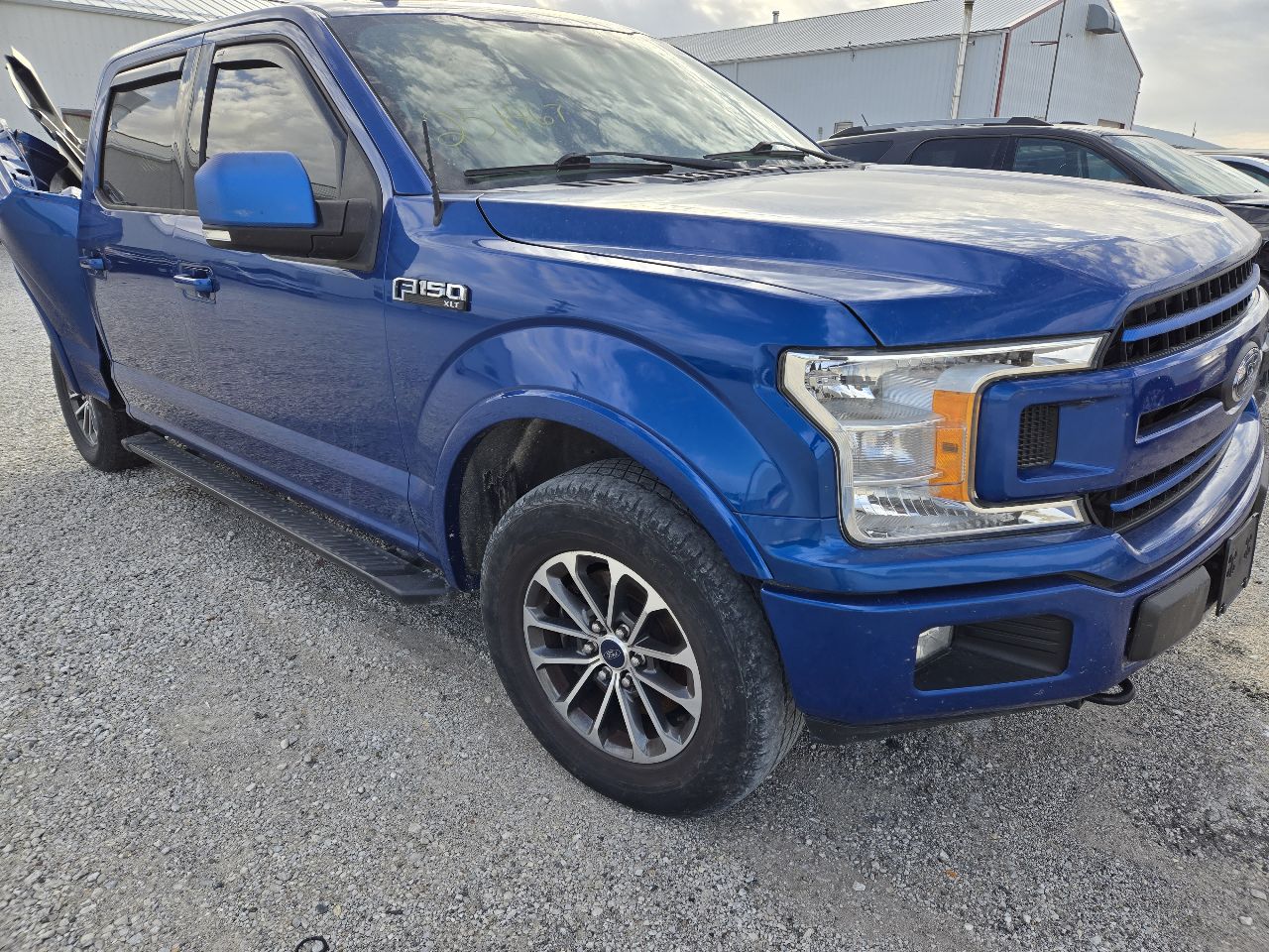 Vehicle/248588_01.jpg