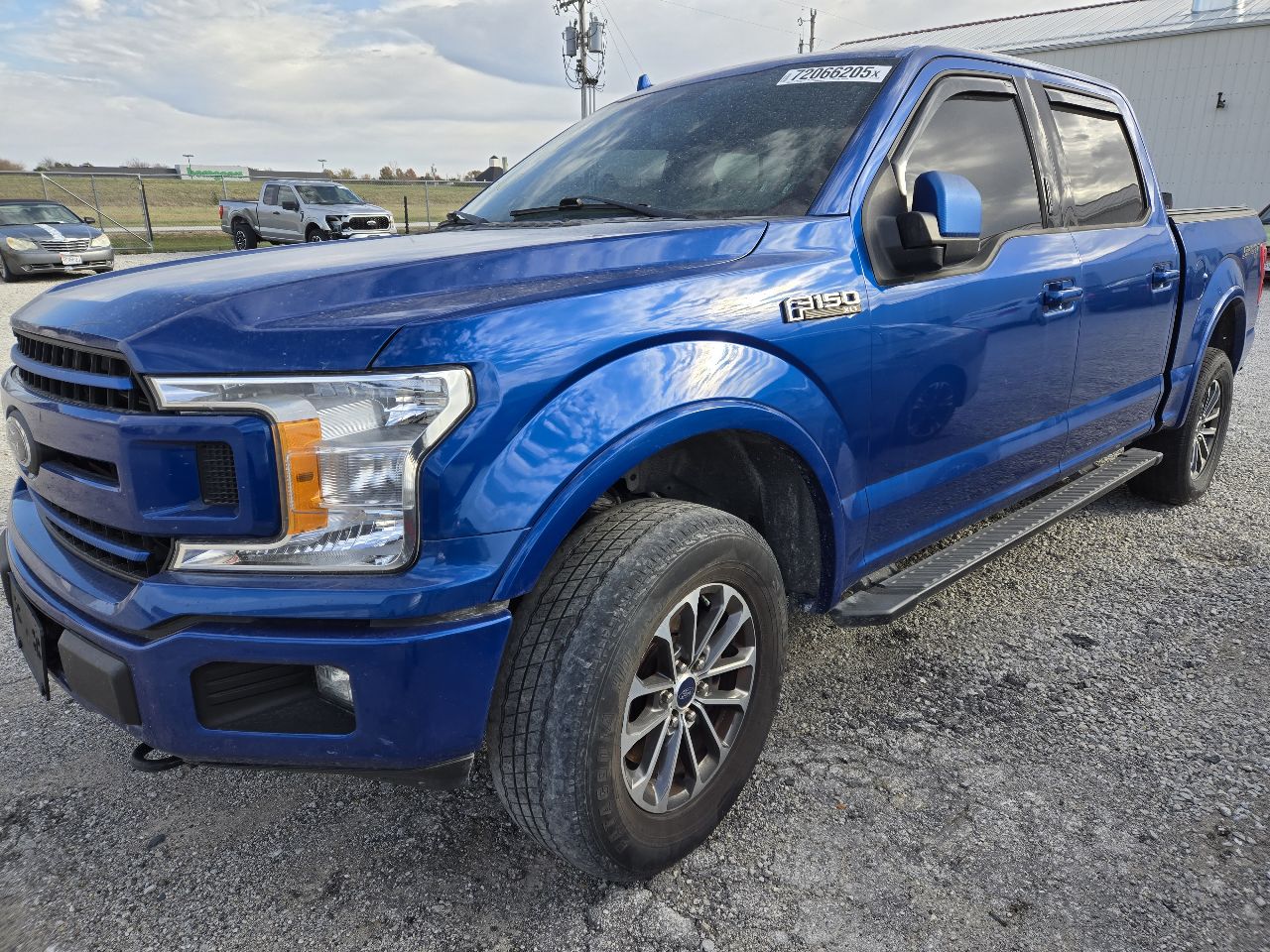 Vehicle/248588_02.jpg