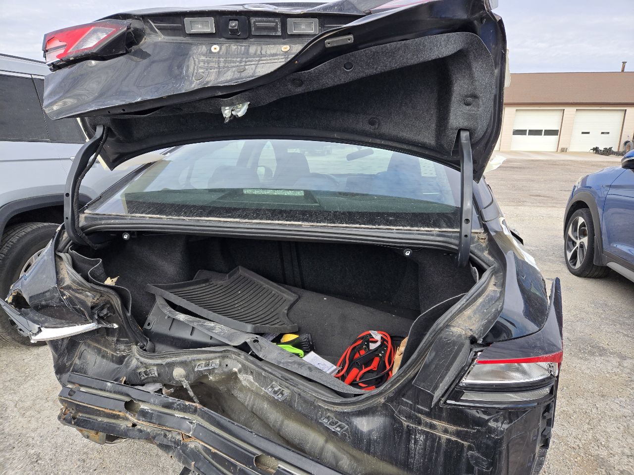 Vehicle/248589_05.jpg