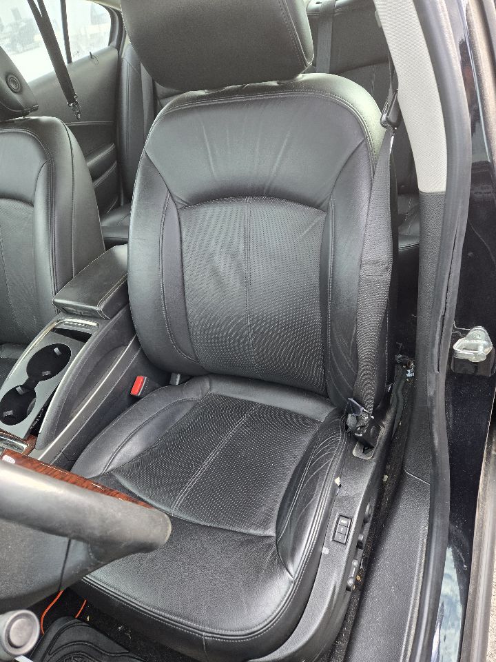 Vehicle/248592_12.jpg