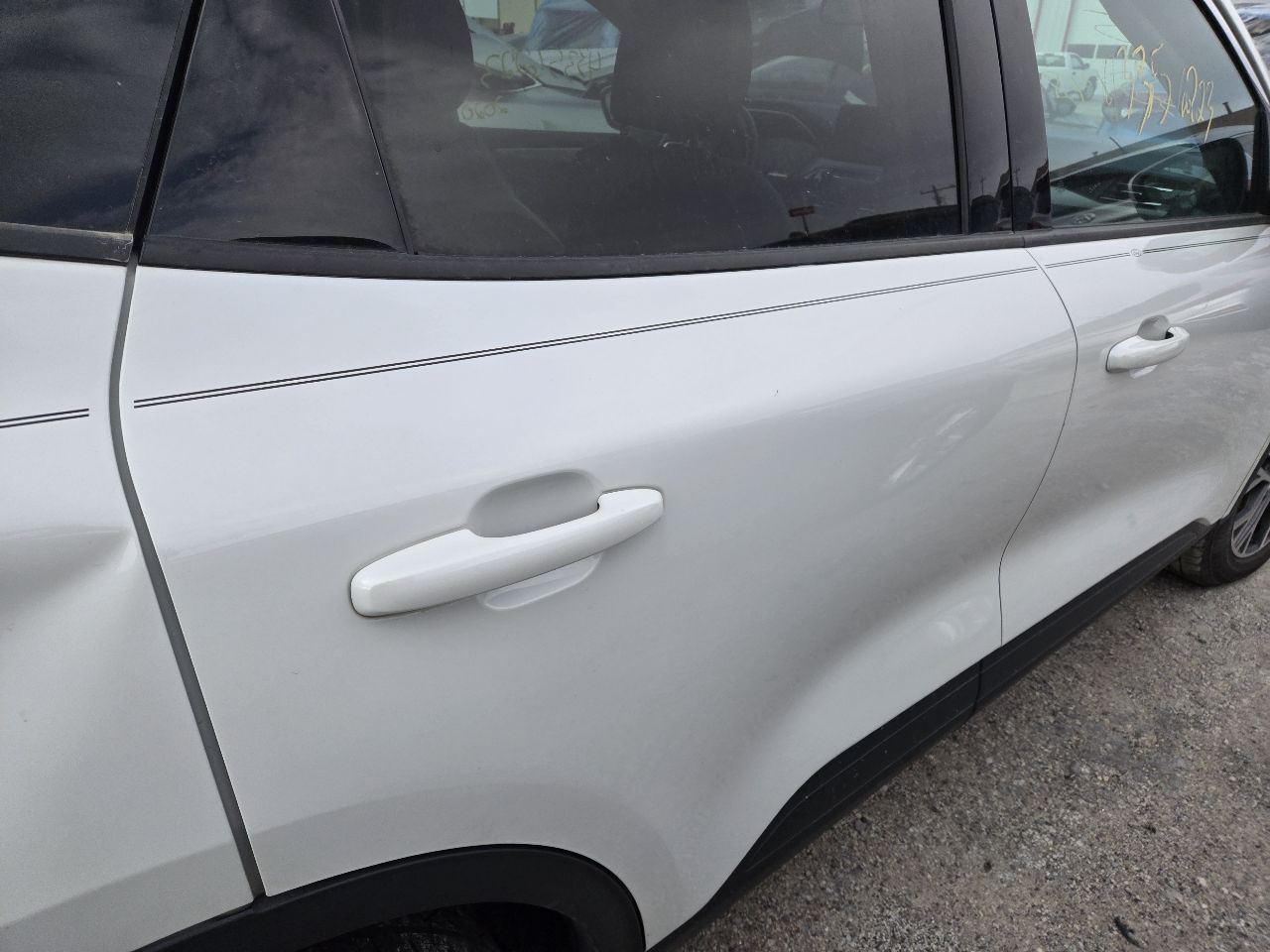 Vehicle/248605_07.jpg