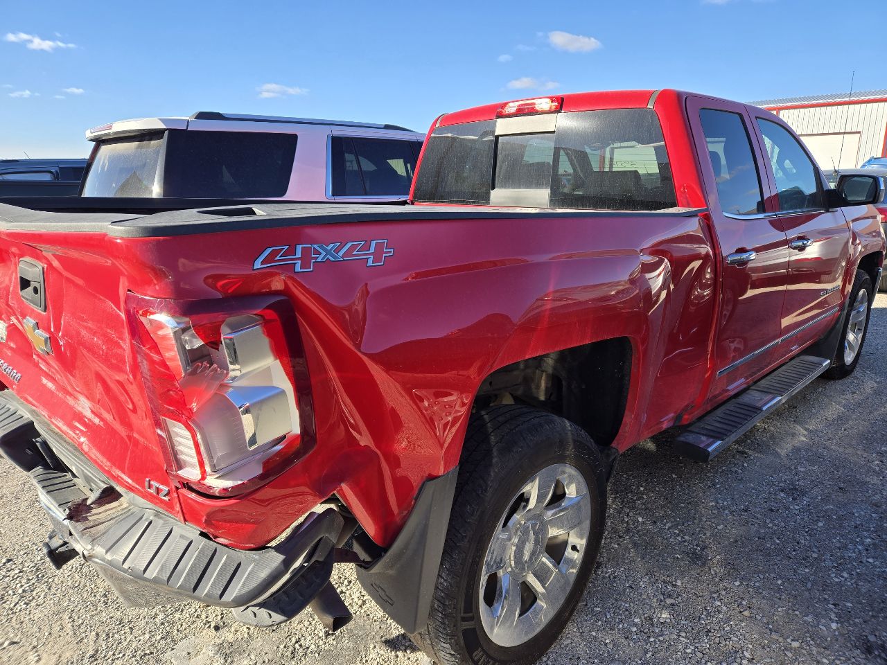 Vehicle/248616_04.jpg