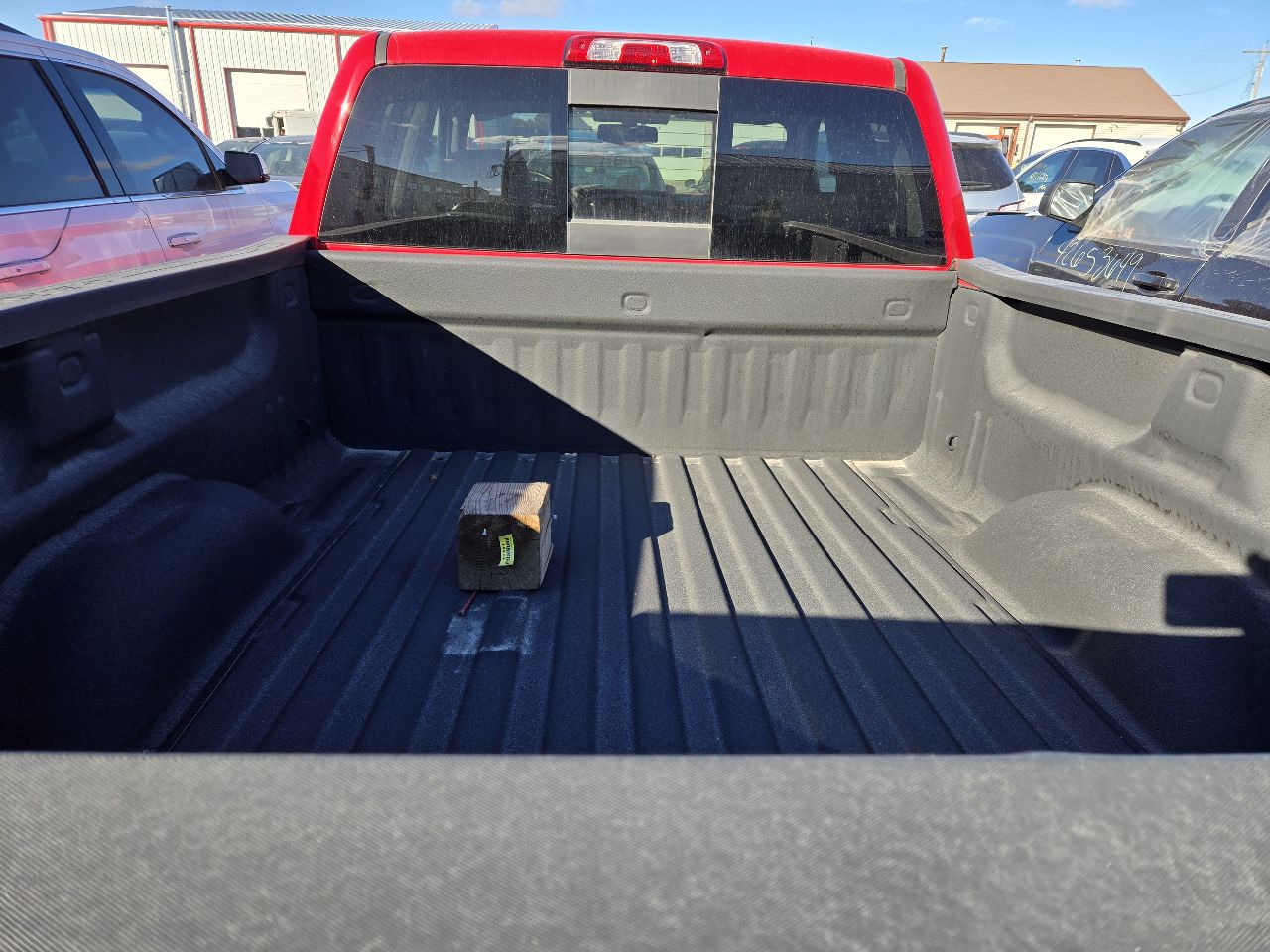 Vehicle/248616_12.jpg