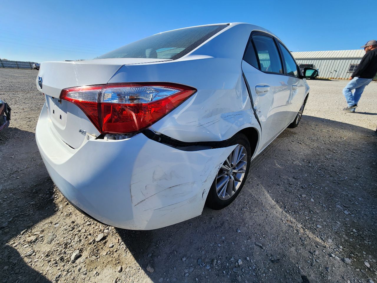 https://f005.backblazeb2.com/file/img-partshotlines-com/Inventory/EX441/Vehicle/248625_03.jpg