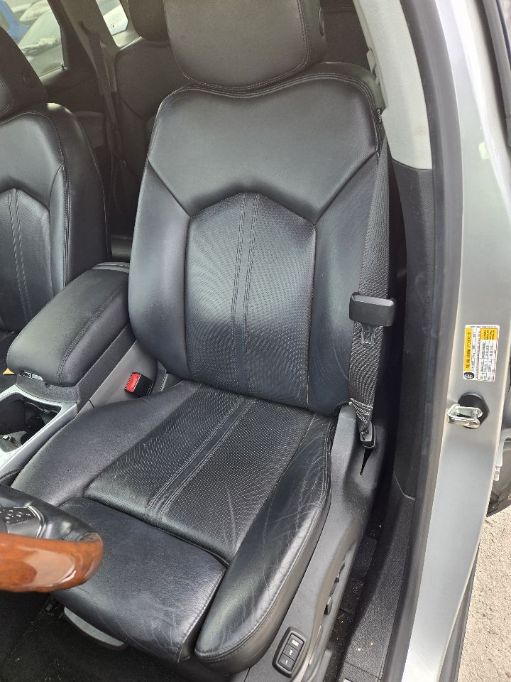 Vehicle/248627_12.jpg