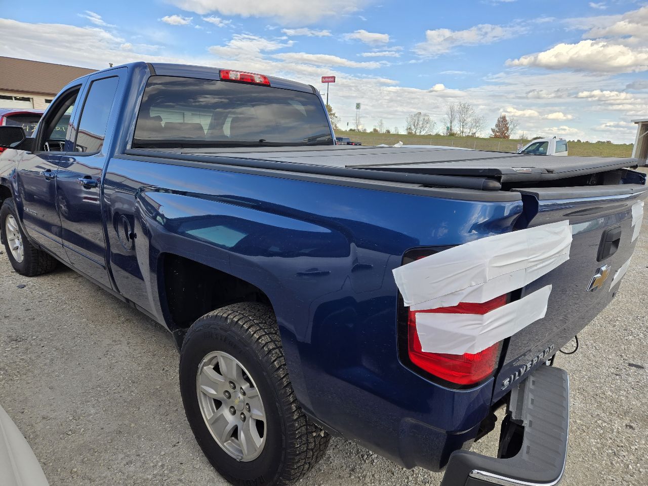 Vehicle/248633_03.jpg