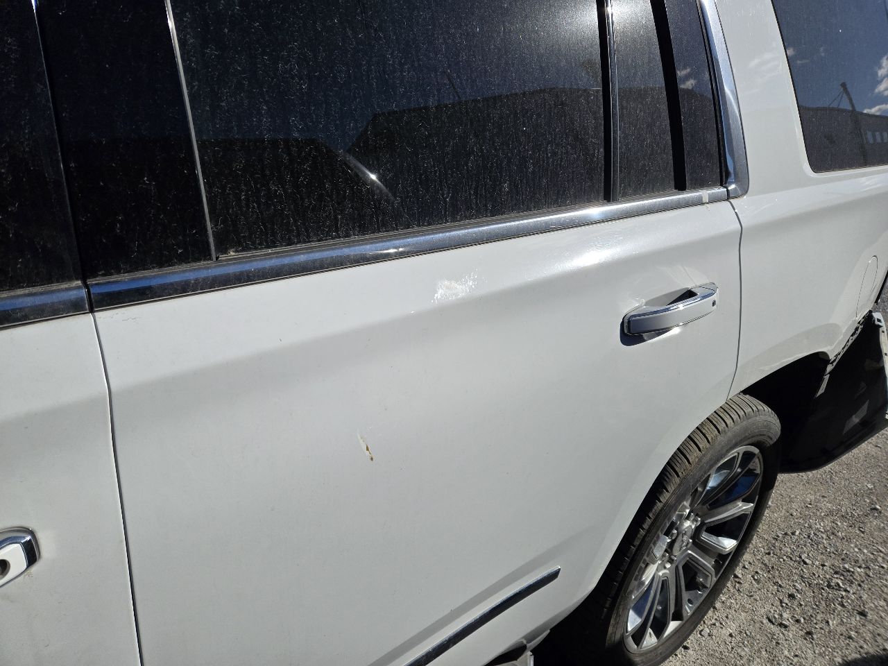 https://f005.backblazeb2.com/file/img-partshotlines-com/Inventory/EX441/Vehicle/248644_11.jpg