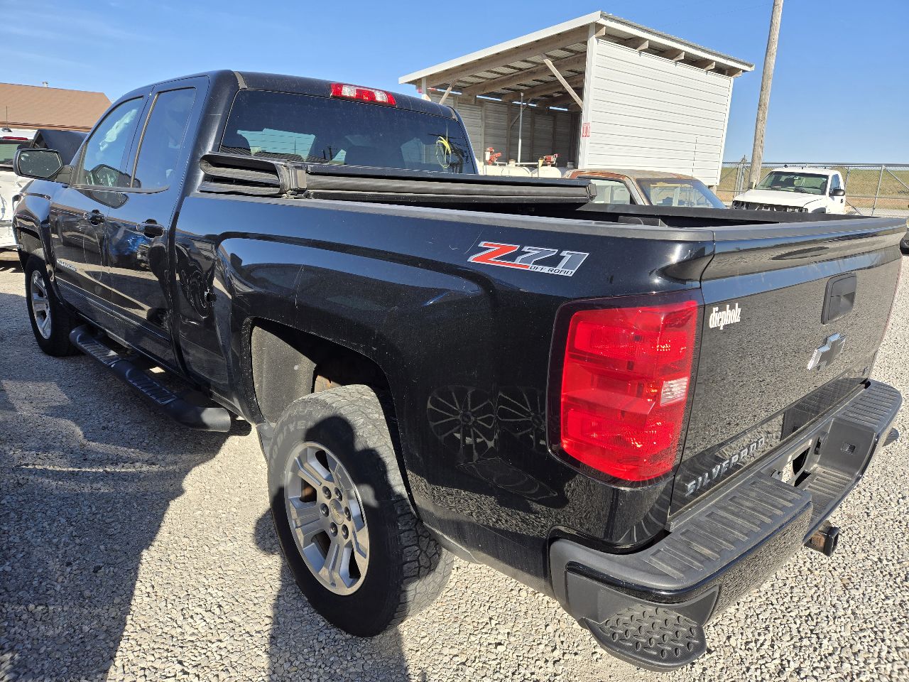 Vehicle/248668_03.jpg