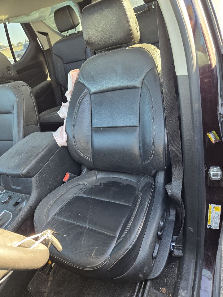 https://f005.backblazeb2.com/file/img-partshotlines-com/Inventory/EX441/Vehicle/248671_10.jpg
