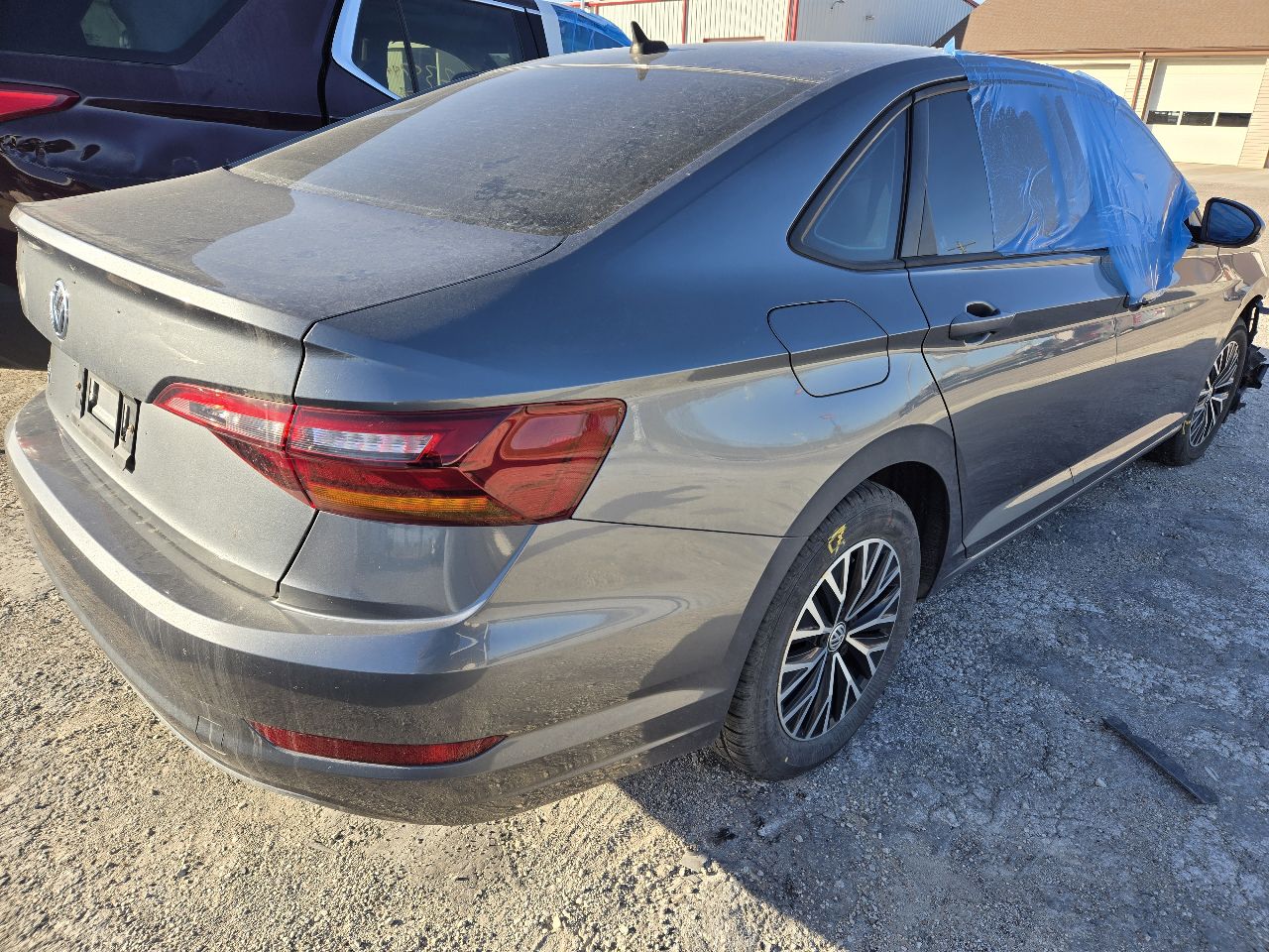Vehicle/248674_04.jpg