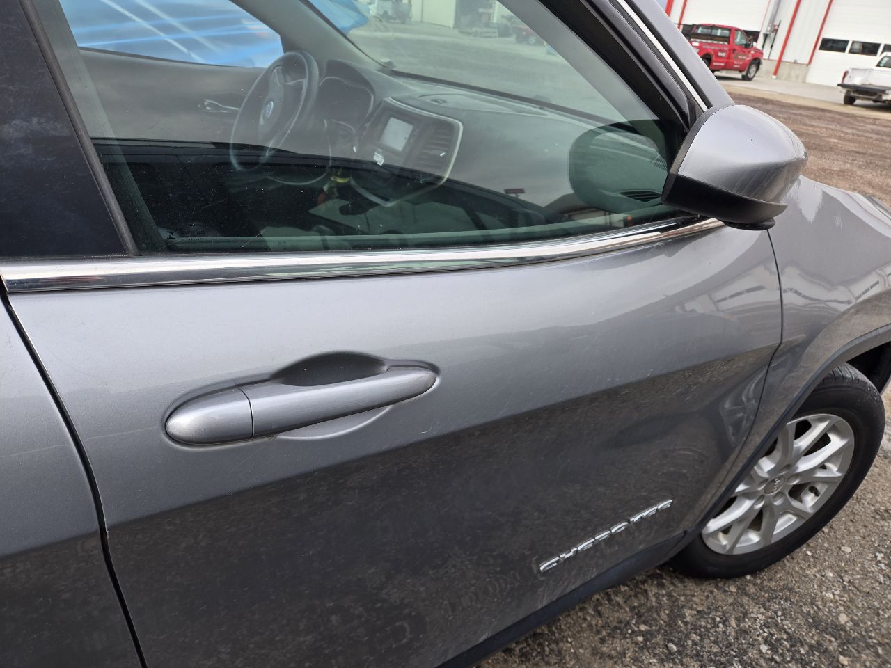 Vehicle/248688_07.jpg