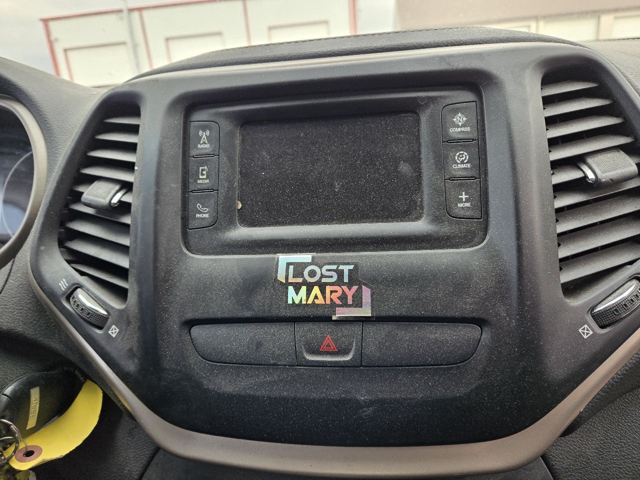 Vehicle/248688_11.jpg
