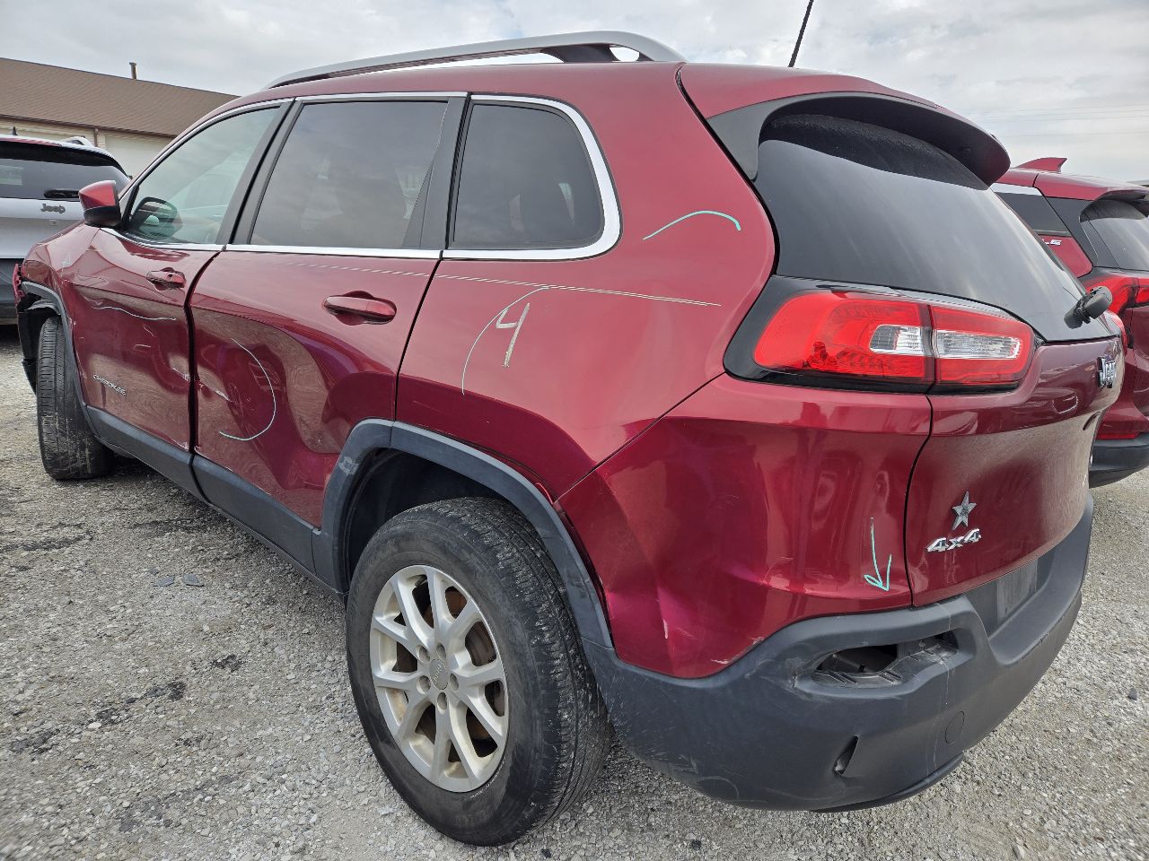 Vehicle/248690_03.jpg
