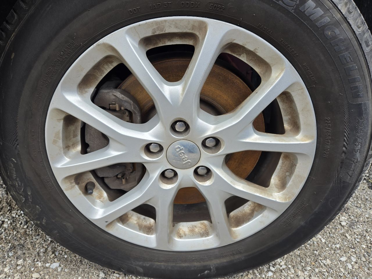 Vehicle/248690_08.jpg