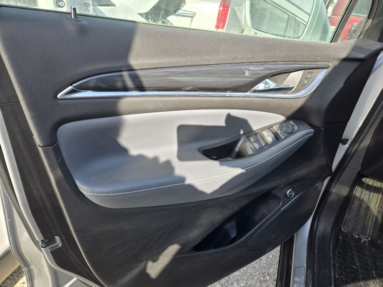 Vehicle/248717_12.jpg