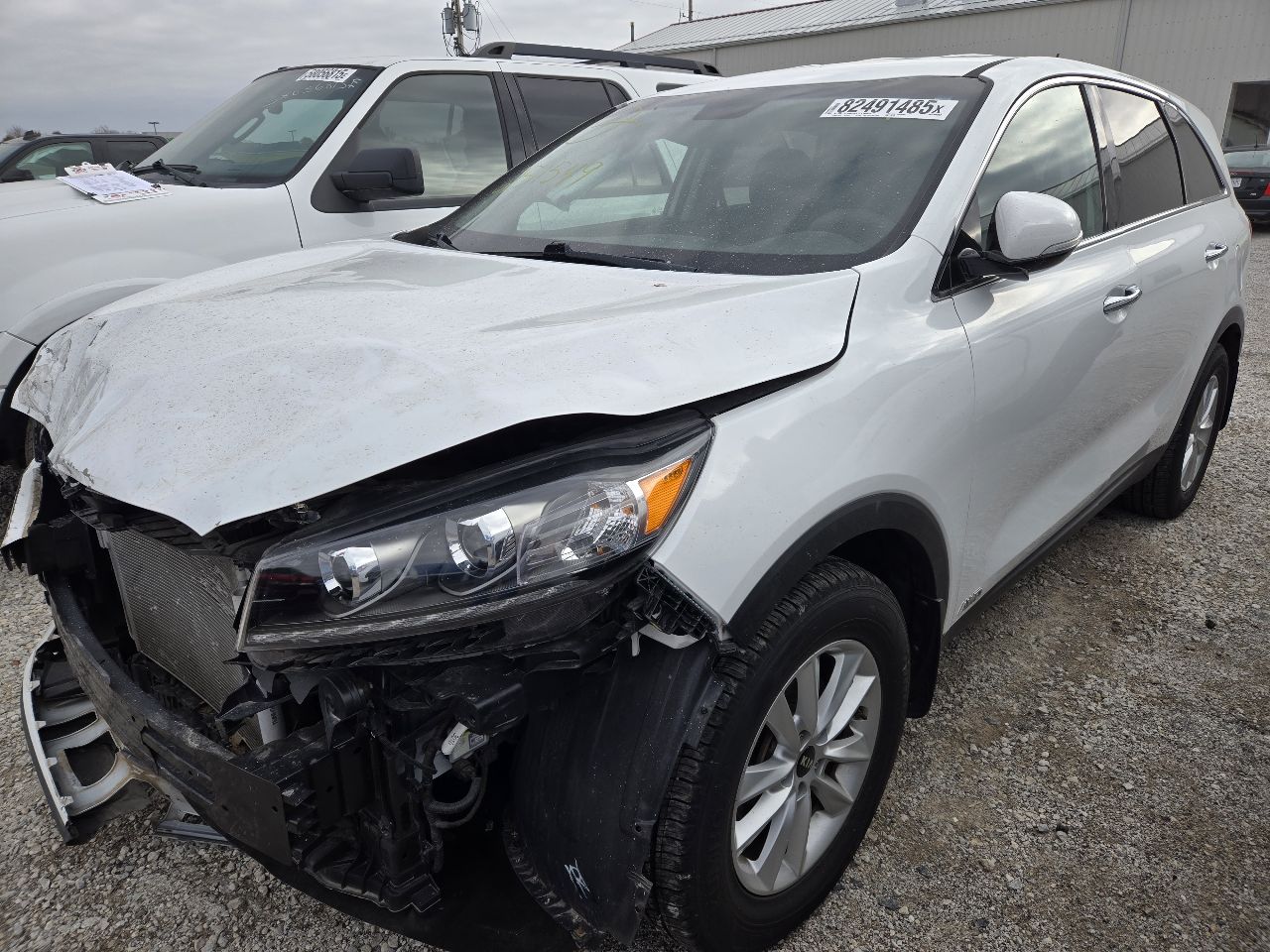 Vehicle/248746_02.jpg
