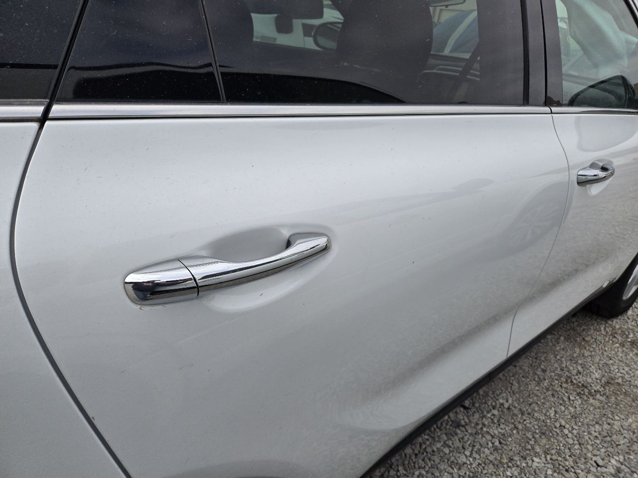 Vehicle/248746_07.jpg