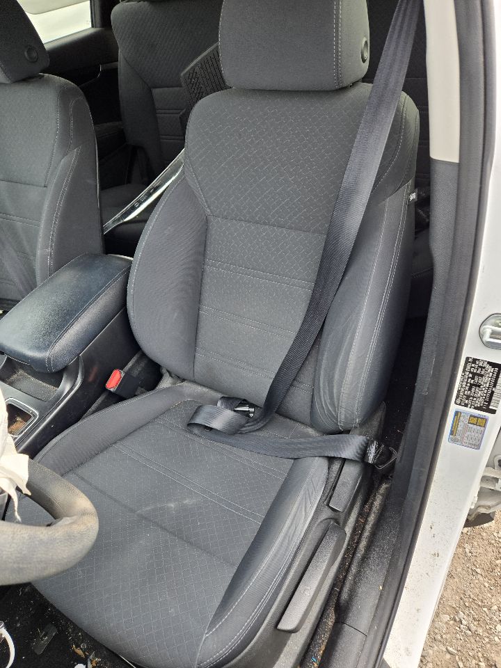 Vehicle/248746_12.jpg