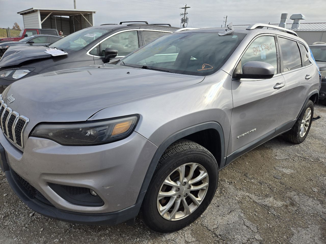 Vehicle/248750_02.jpg