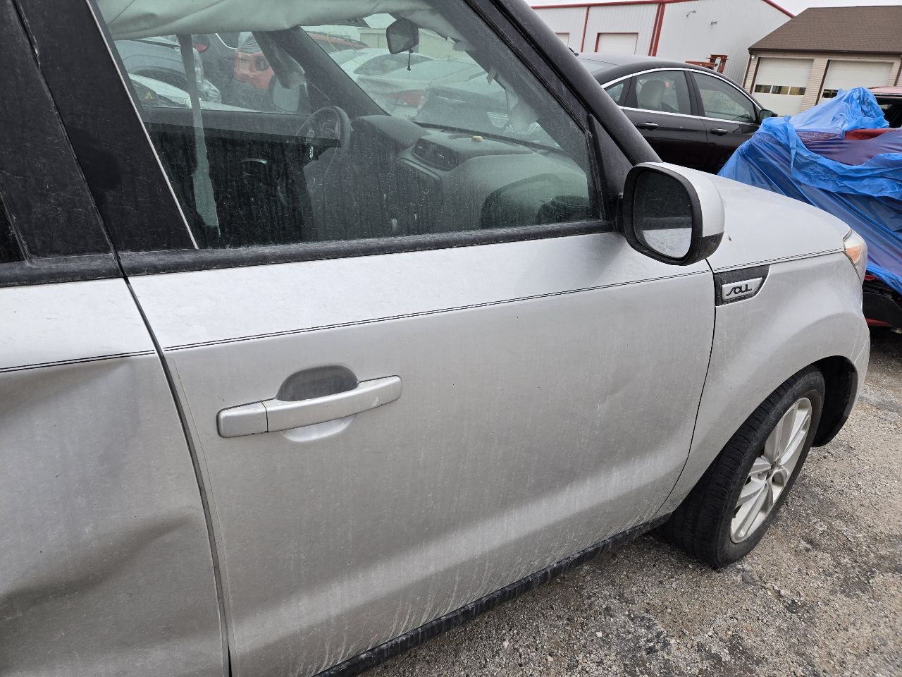 https://f005.backblazeb2.com/file/img-partshotlines-com/Inventory/EX441/Vehicle/248753_06.jpg