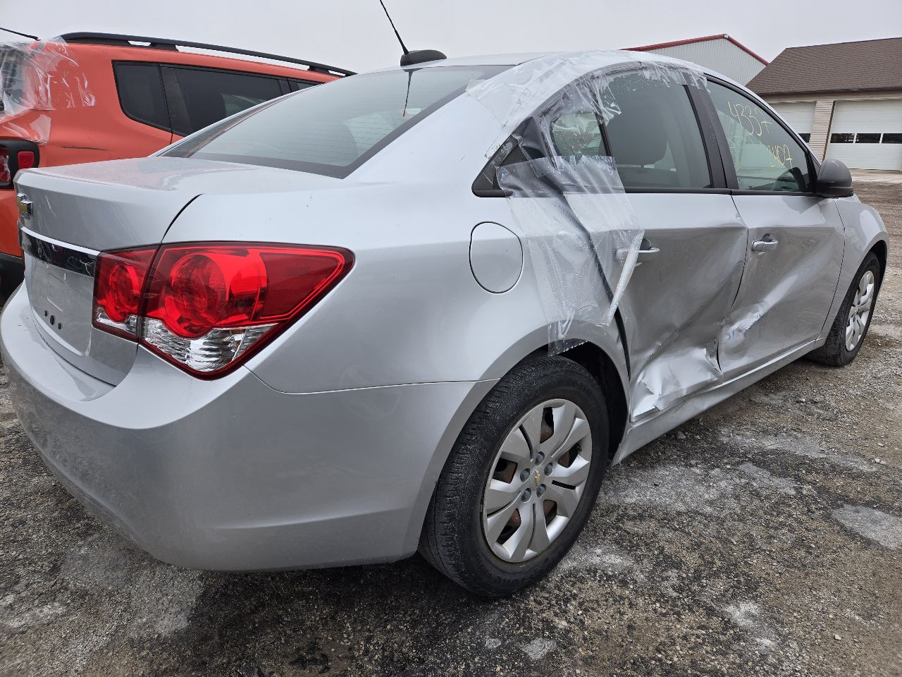 Vehicle/248766_04.jpg