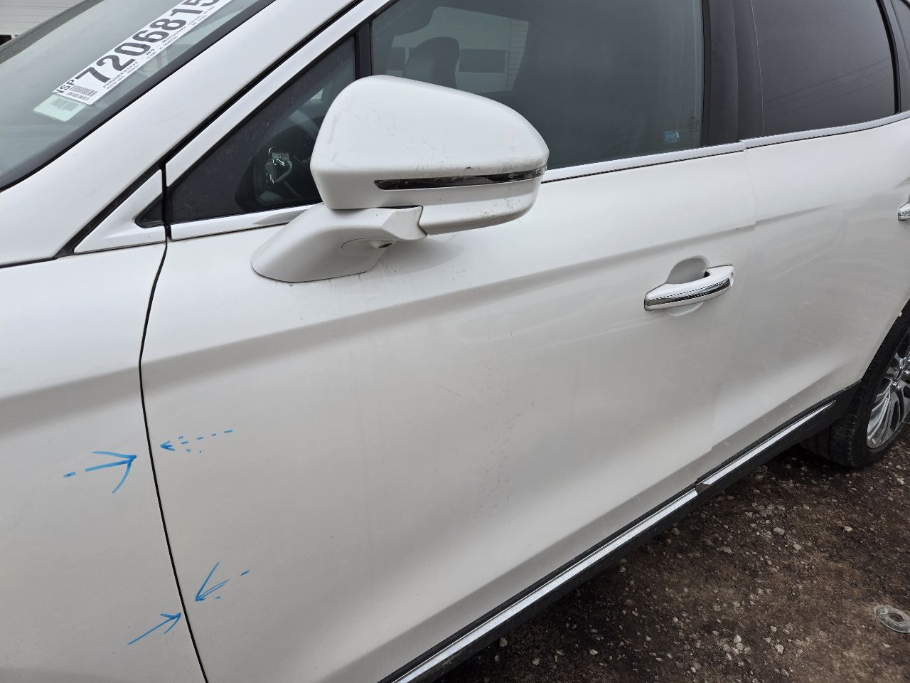 https://f005.backblazeb2.com/file/img-partshotlines-com/Inventory/EX441/Vehicle/248777_10.jpg