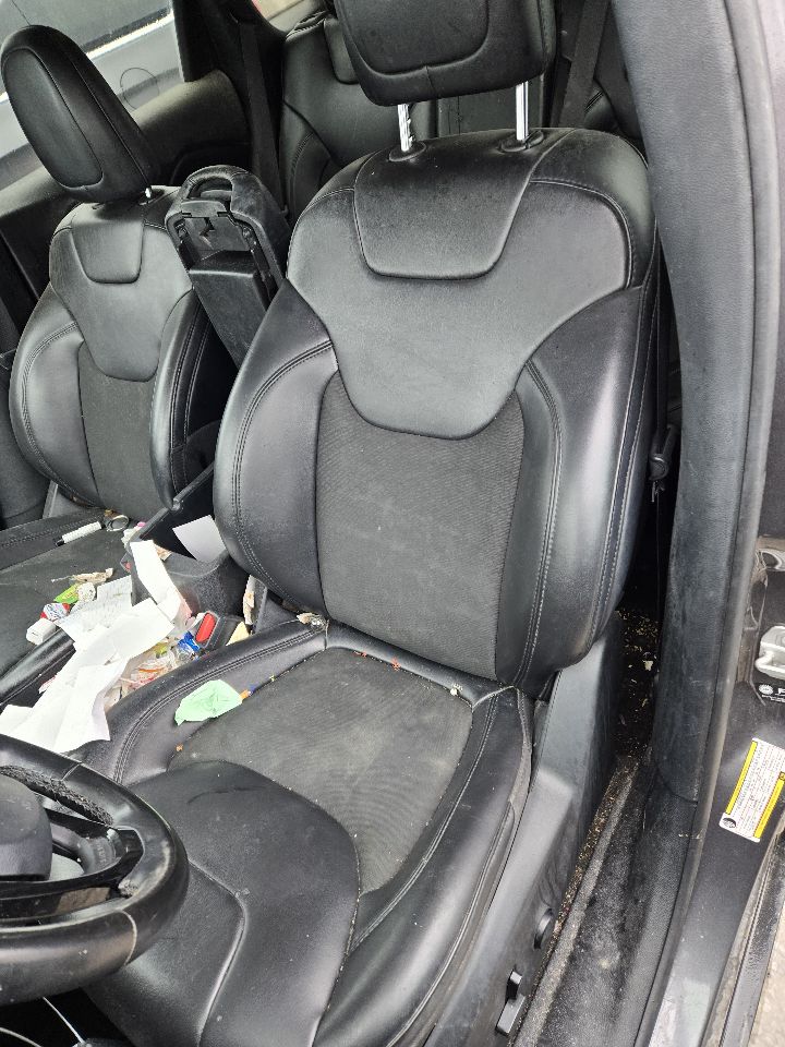 Vehicle/248786_09.jpg