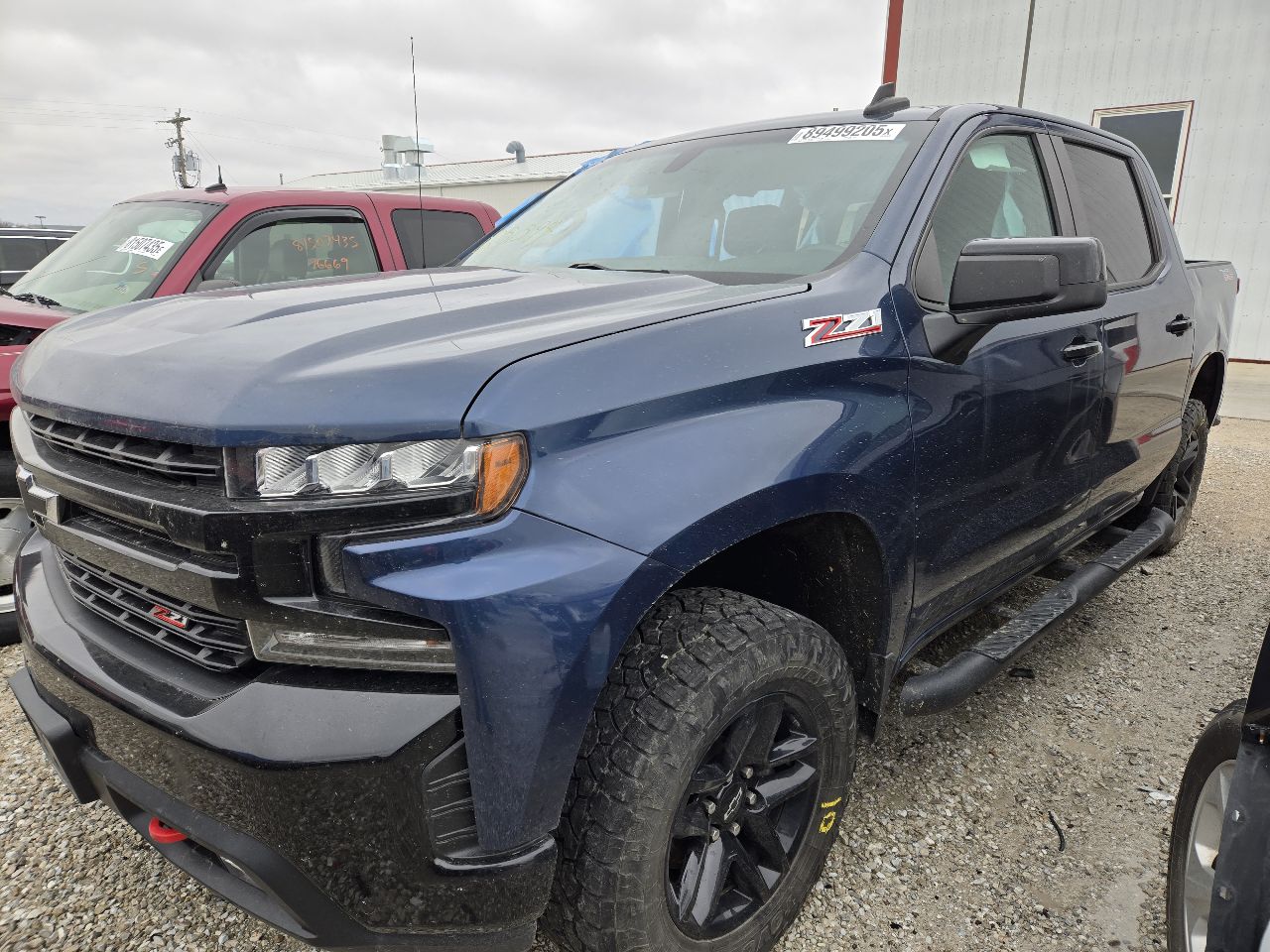 Vehicle/248824_02.jpg