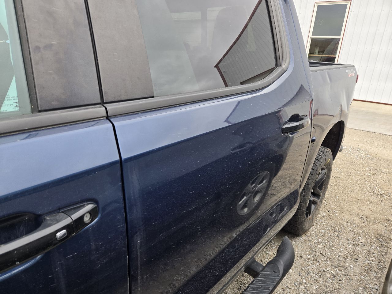 Vehicle/248824_09.jpg
