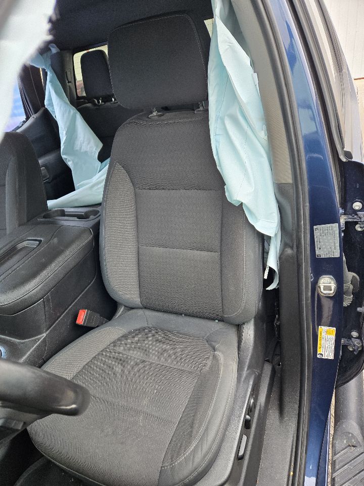 Vehicle/248824_10.jpg